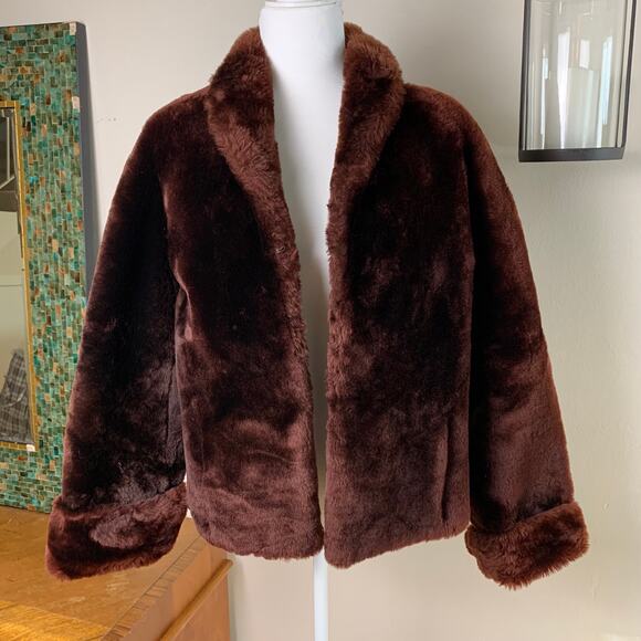 Vintage Brown Faux Fur Jacket Plush Feel Dixie Shops 1950s/60s Cropped Boxy Fit - Picture 4 of 8